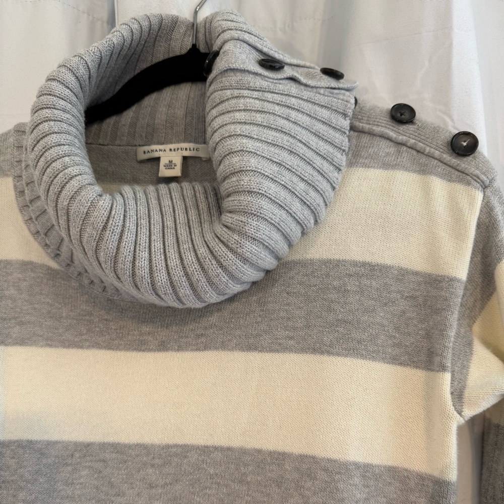 Banana Republic 100% Cotton Striped Cowl Neck Sweater Gray Cream Women’s Medium - Picture 5 of 7